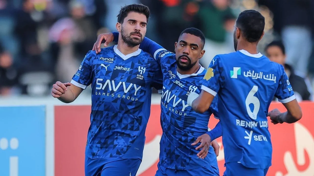 موعد مباراة الهلال والفتح