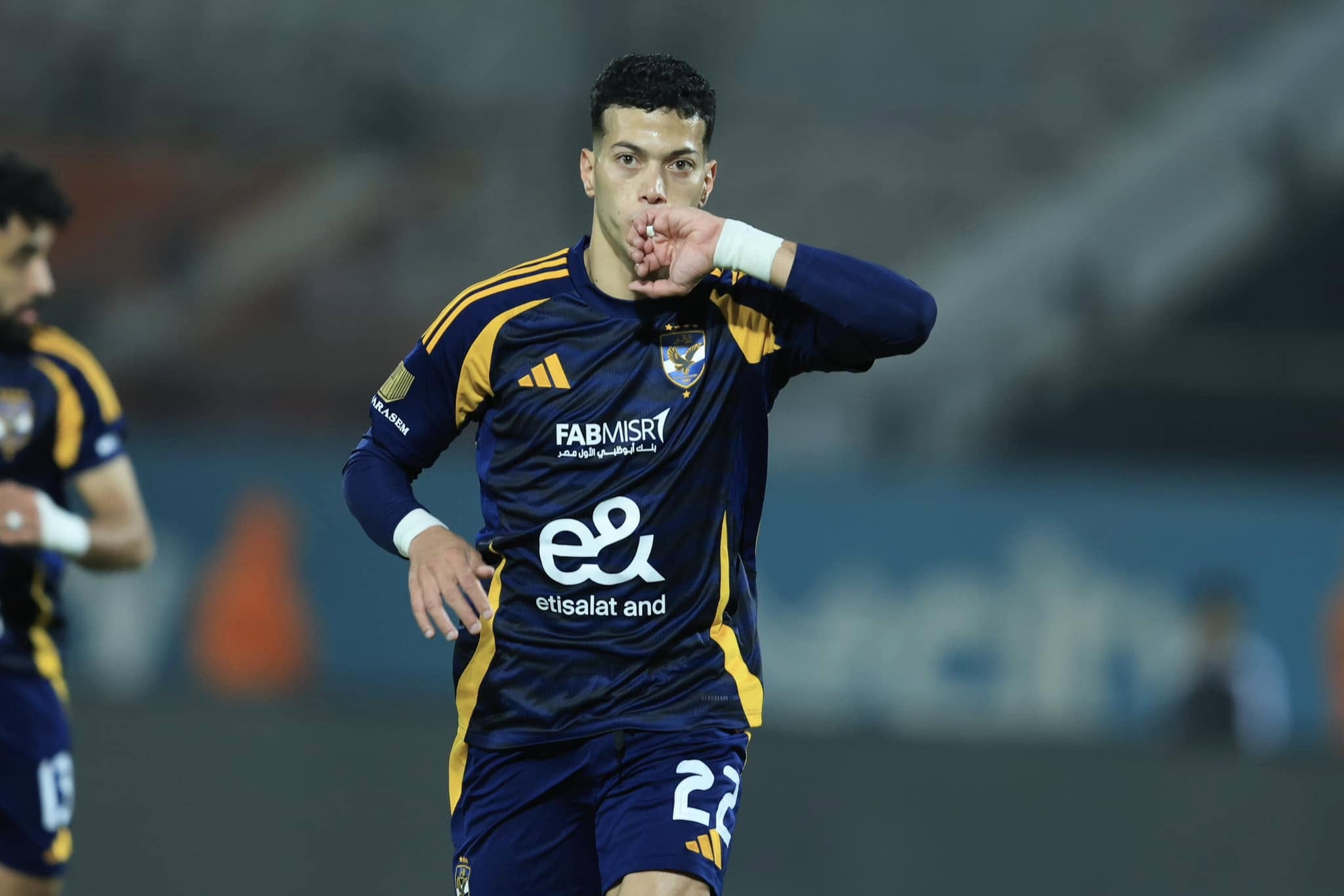 قائد سويسرا السابق: الأهلي يهمين عربيًا.. أمام عاشور أفضل لاعب