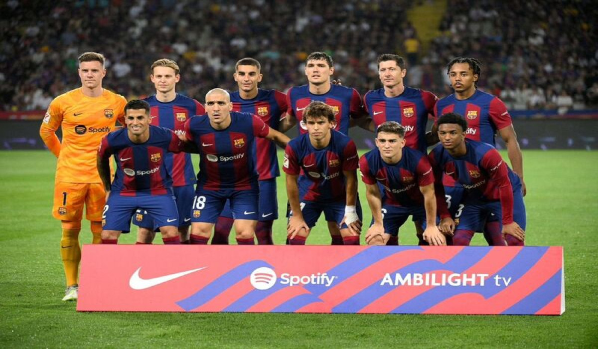 التشكيل المتوقع لفريق برشلونة ضد ألافيس والقنوات الناقلة للمباراة