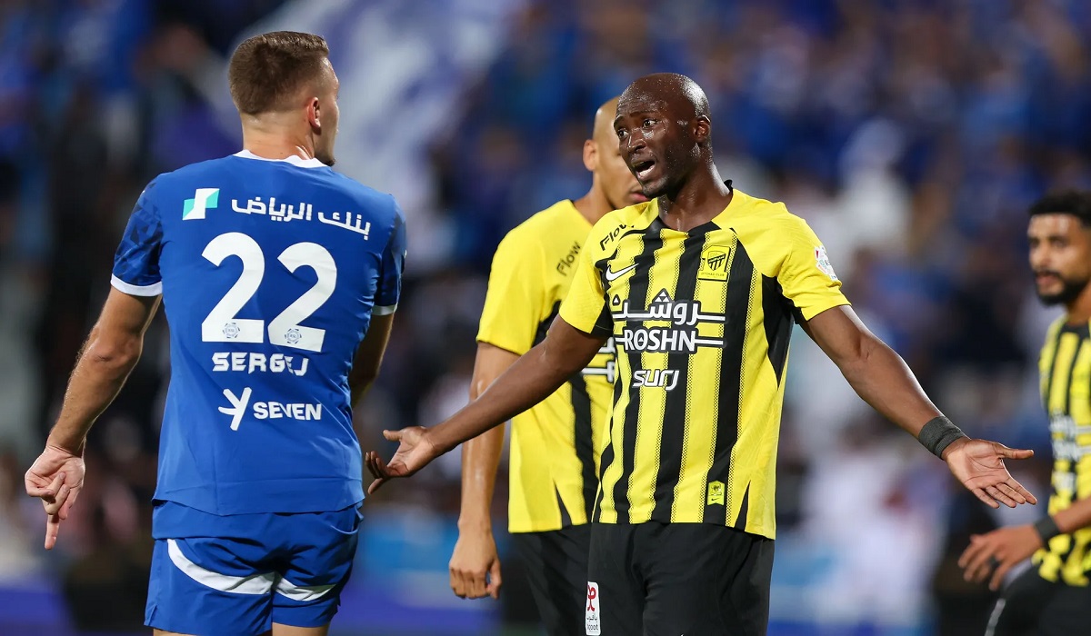 Al Ittihad vs Al Hilal التشكيل الرسمي.. الاتحاد ضد الهلال في قمة دوري روشن السعودي للمحترفين 2025
