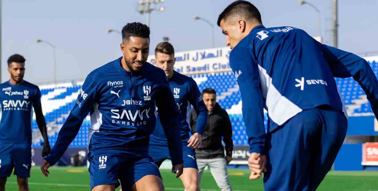 الهلال