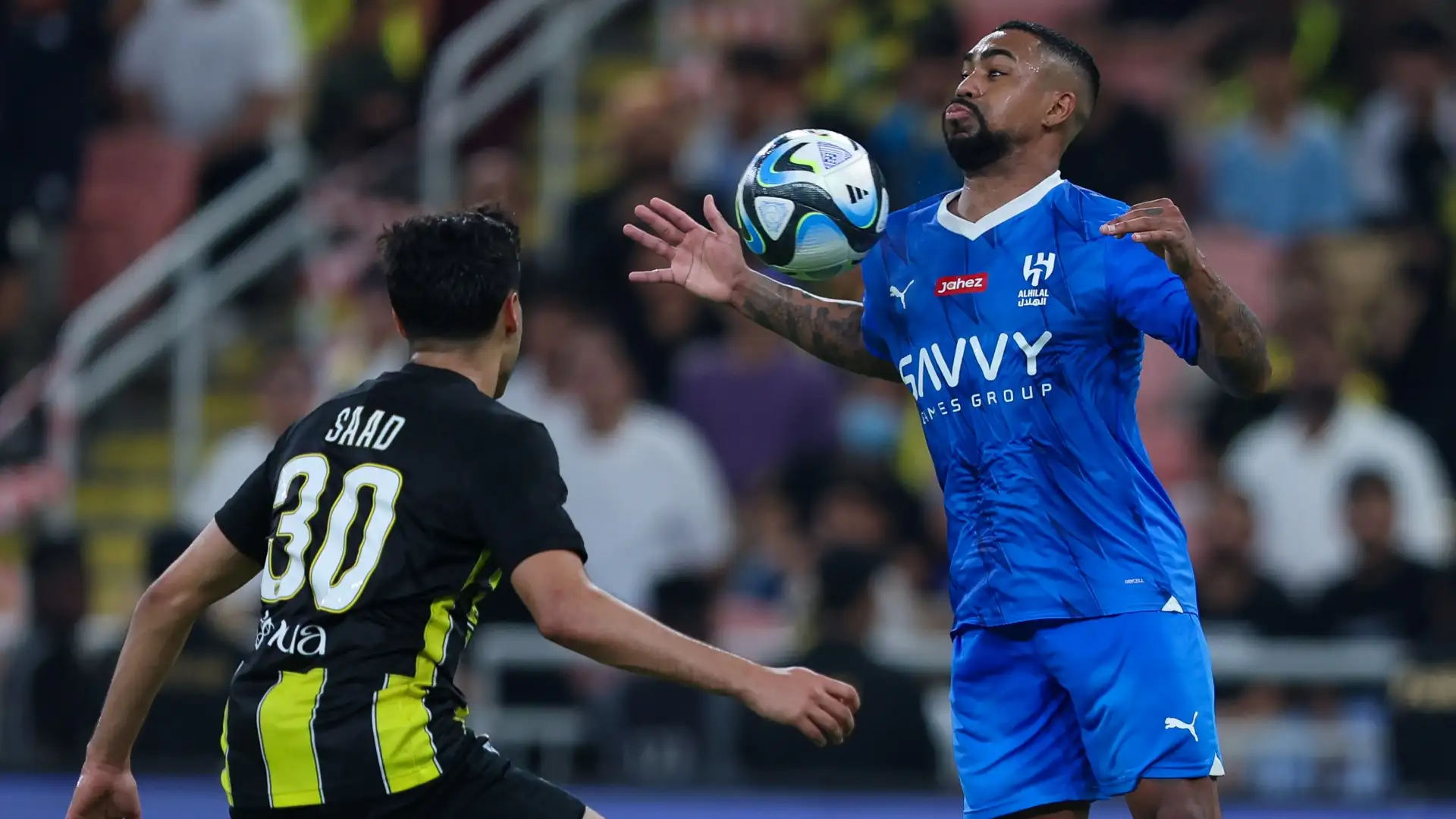 تاريخ موجهات الهلال والاتحاد قبل لقاء الكلاسيكو.. تفوق للفريق الأزرق