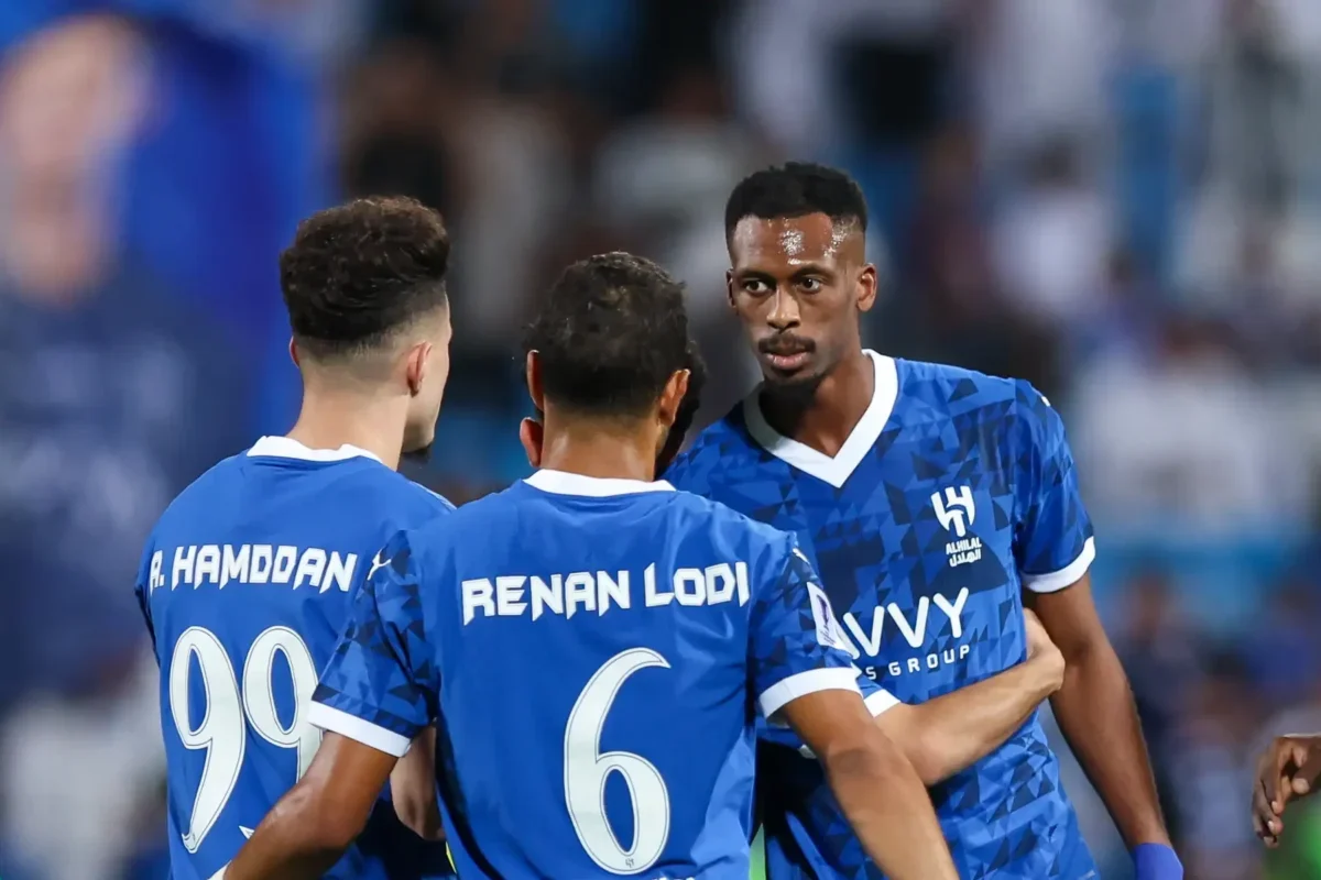 طلب عاجل من الهلال إلى لجنة الحكام بعد مباراة الرياض.. "خطة محكمة لكشف المستور"
