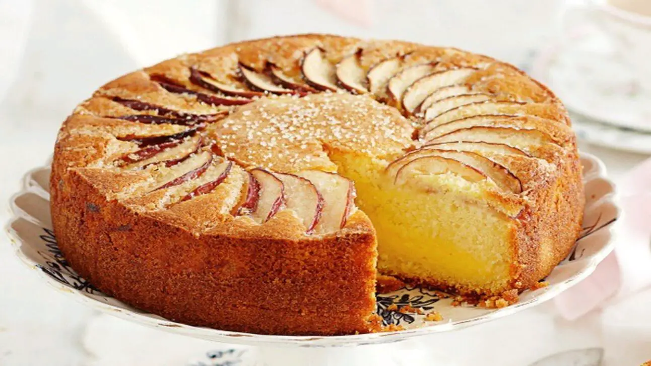 How to make apple cake
