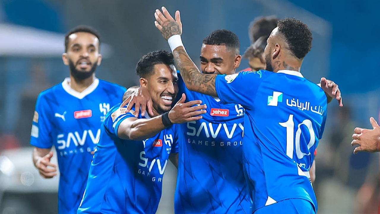 معلقين مباراة الهلال و برسبوليس