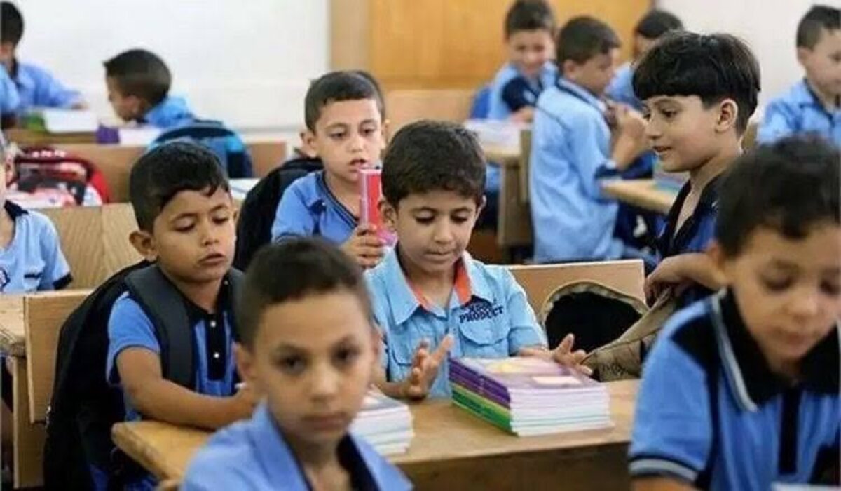 موعد امتحانات الترم الثاني 2025 للمدارس والجامعات