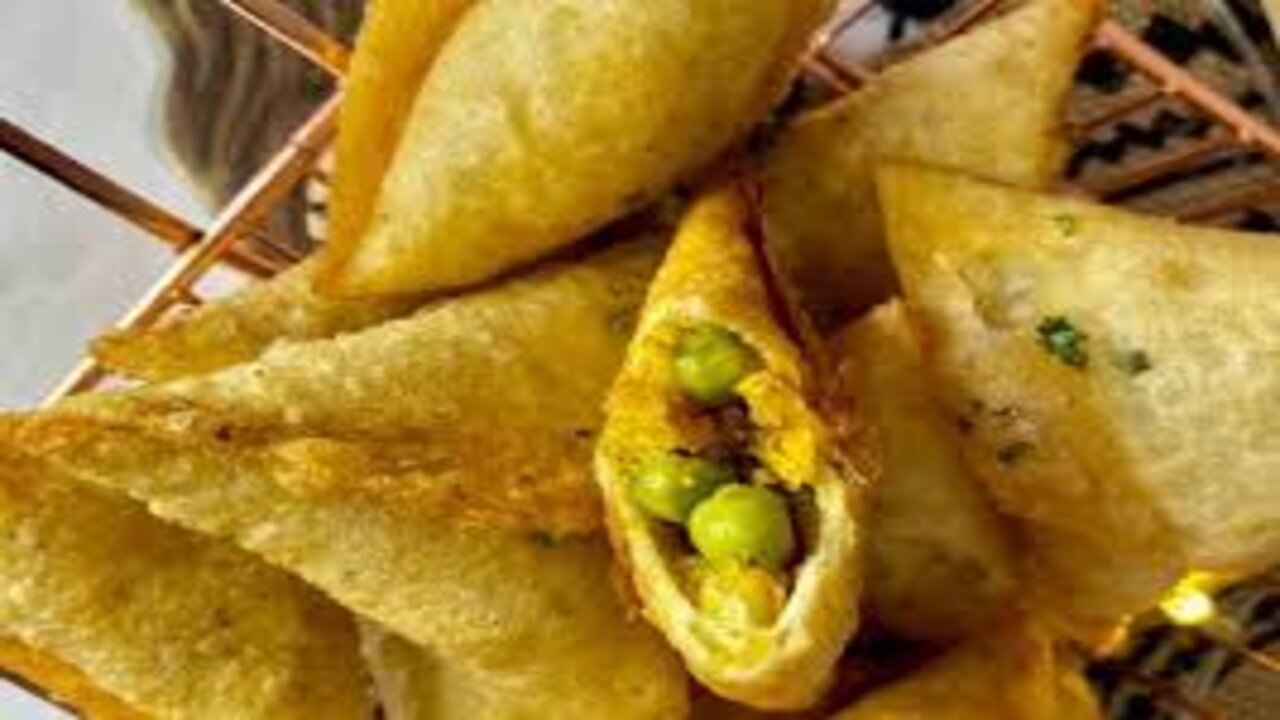 طريقة عمل سمبوسة الدجاج بالخضار