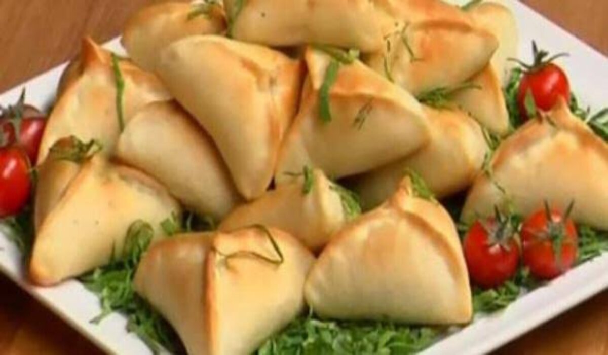 طريقة عمل فطائر السبانخ