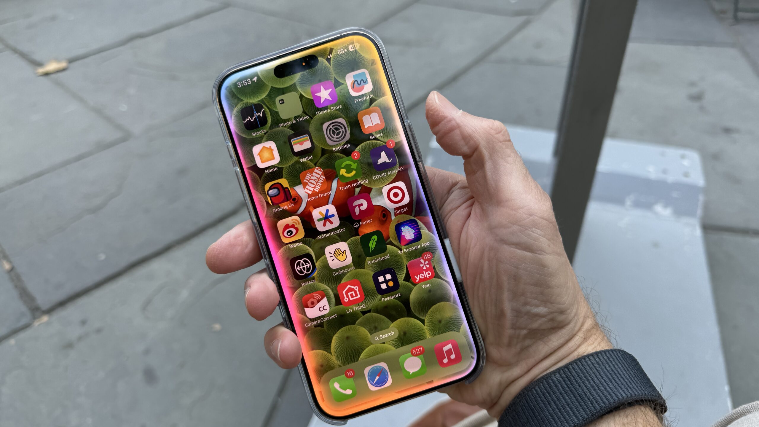 iphone 16 pro scaled