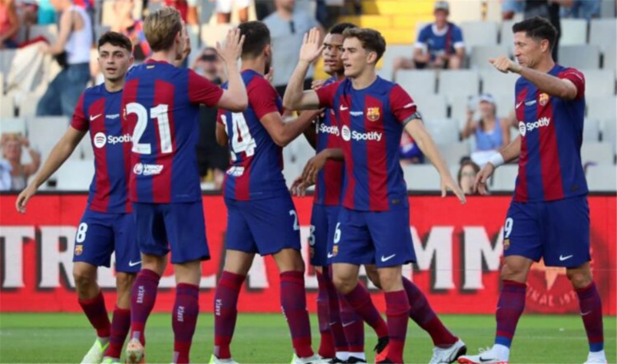تشكيل برشلونة ضد إشبيلية