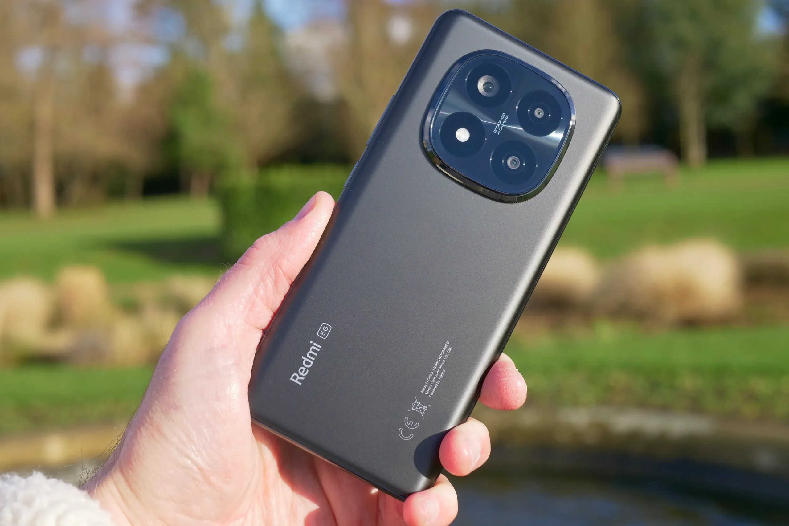 هتاخد هدايا مجانية بقيمة 258 ريال.. عروض جرير الجبارة على redmi note 14 plus والجوالات