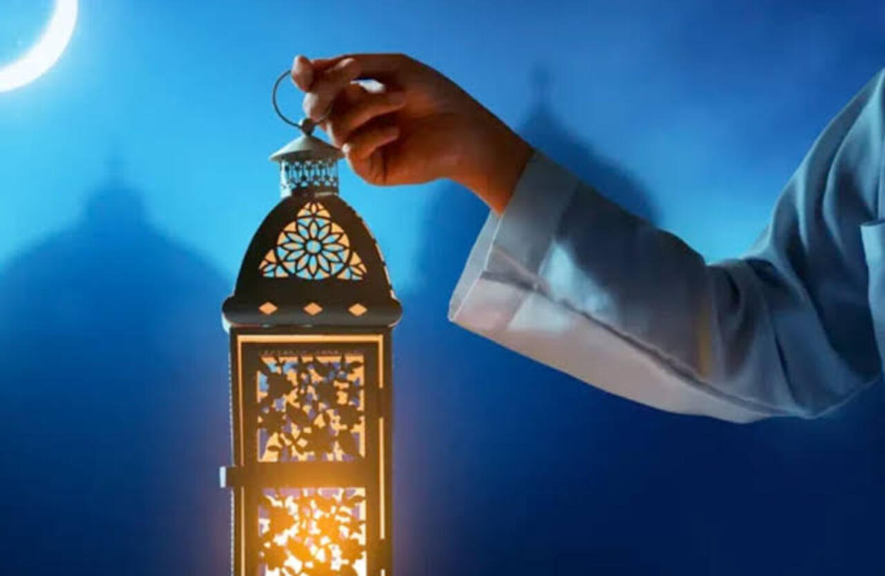 أجمل عبارات التهنئة بشهر رمضان 2025 إرسلها للأهل والأصدقاء
