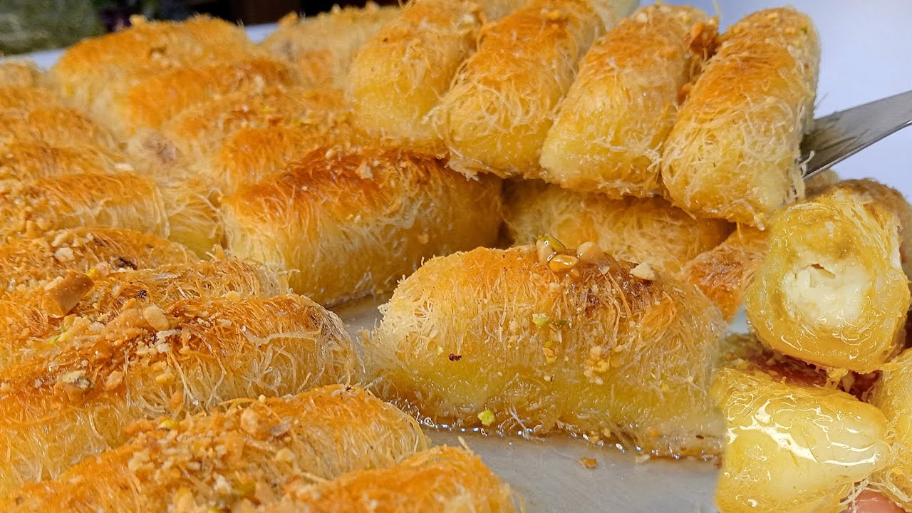 أصابع الكنافة بالكريمة
