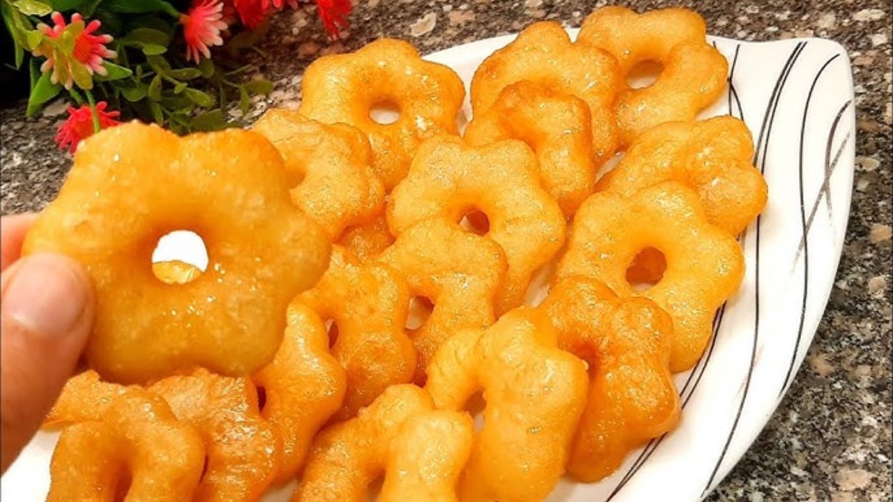 اسهل حاجة حلوة هتعمليها بكوباية دقيق