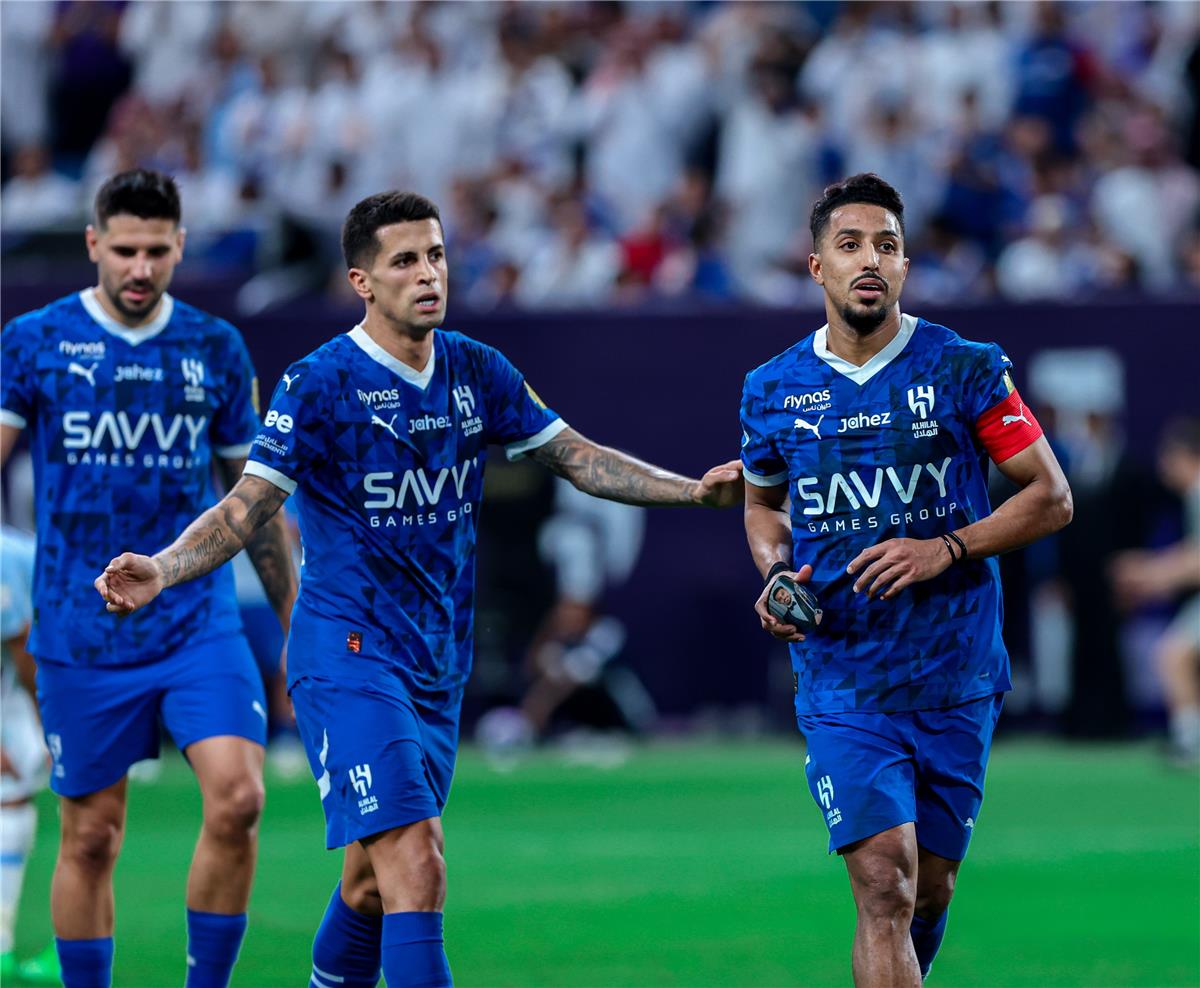 الهلال