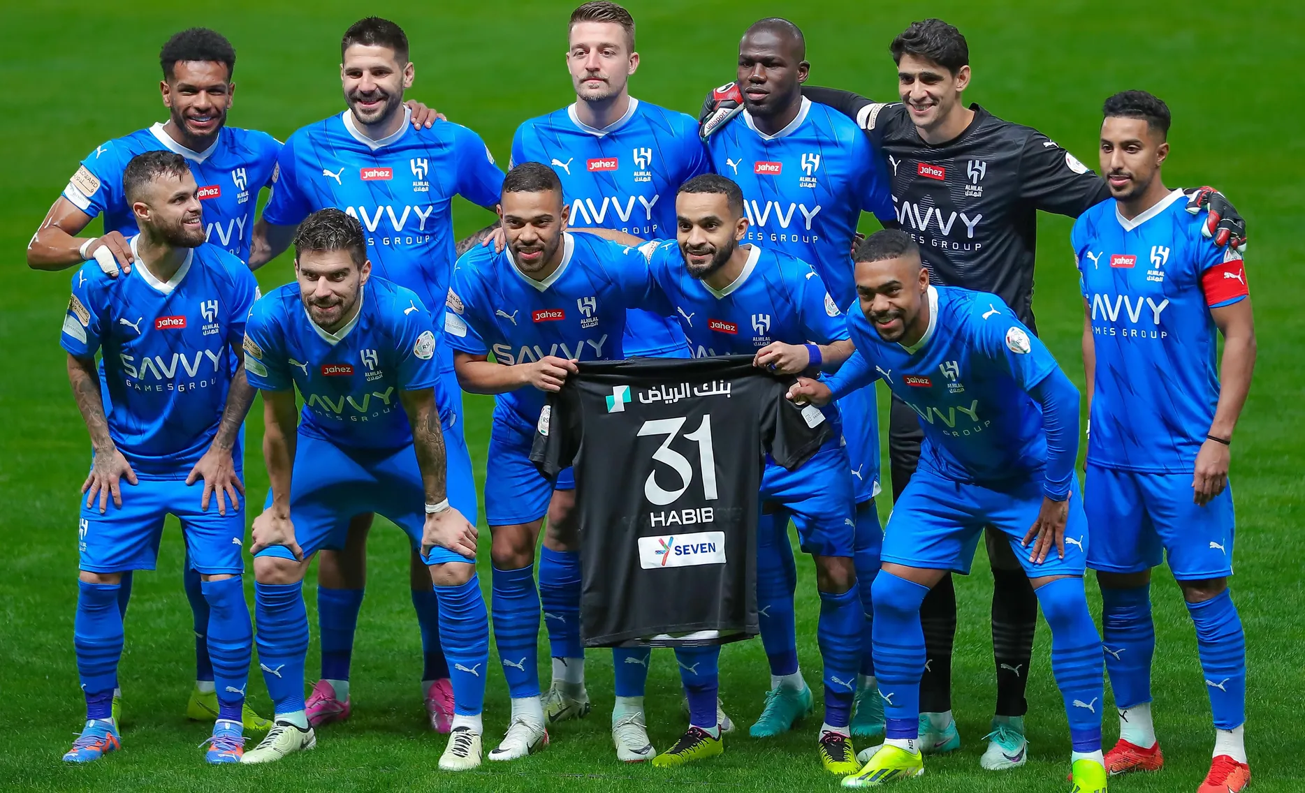 ساعات قبل انطلاق الكلاسيكو.. قرارات نارية من خيسوس تضرب قوة الهلال ضد الاتحاد