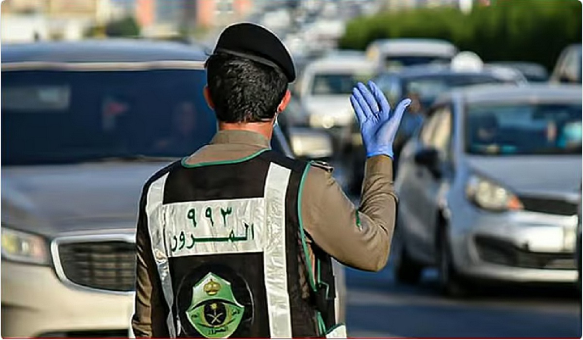 توضيح هام من المرور السعودي بشأن مركبات المواكب الرسمية والطوارئ