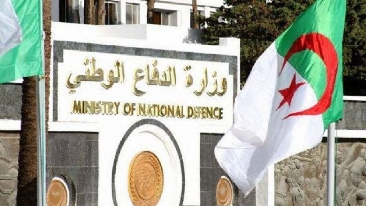 توظيف الدفاع الوطني