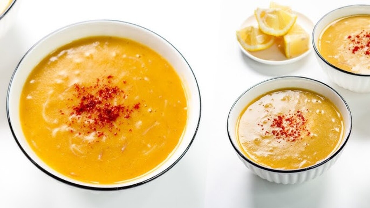 شوربة العدس بالشعيرية