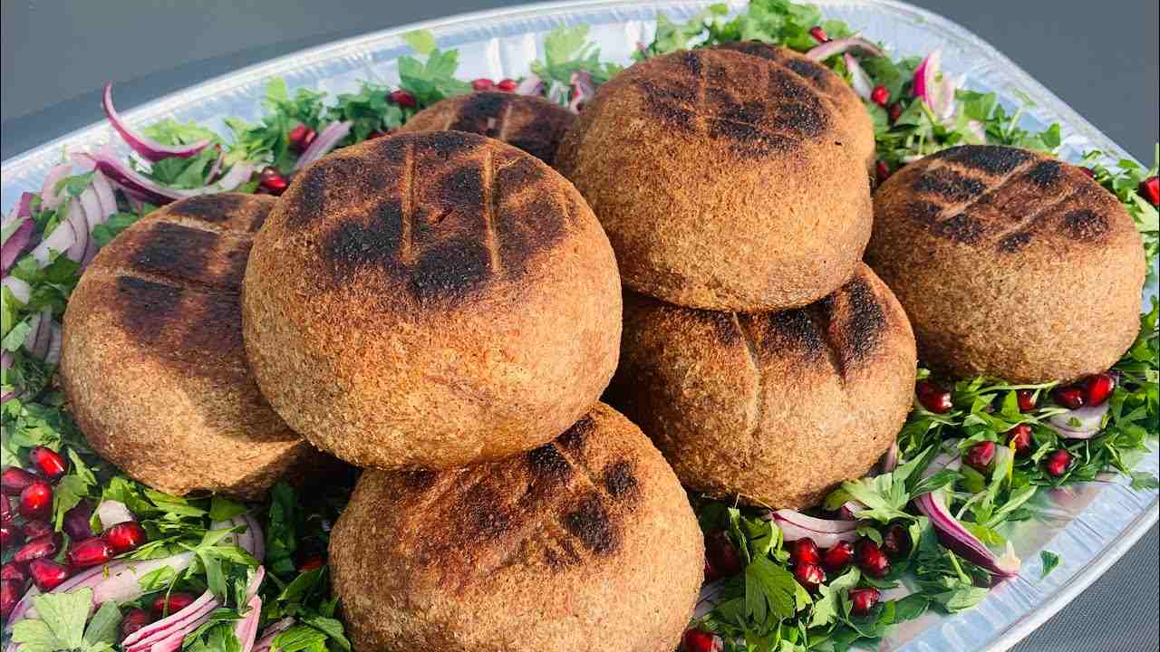 طريقة عمل الكبة المشوية السورية بخطوات سهلة وسريعة بالمنزل
