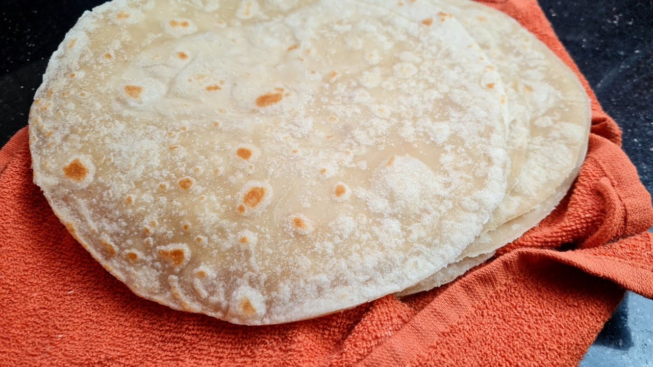 خطوة بخطوة.. طريقة عمل خبز التورتيلا بالخطوات لتخزينه