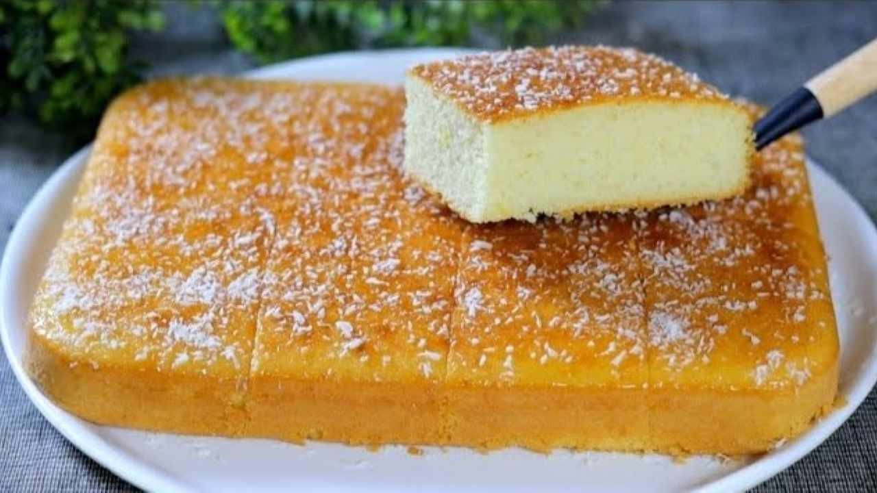 طريقة عمل كيكة الحليب الهشة بكل أسرارها والطعم أحلى من الجاهز