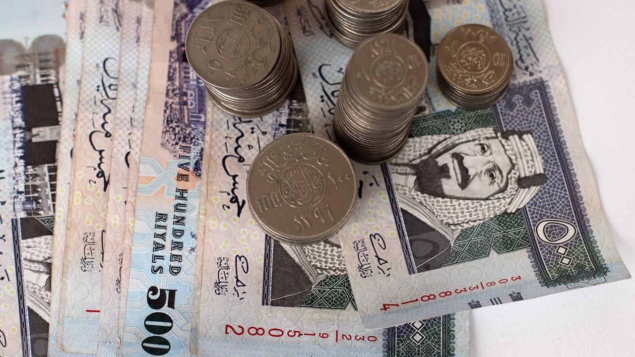 قبل عمرة رمضان.. سعر الريال السعودي مقابل الجنيه المصري اليوم الأحد 16 فبراير 2025