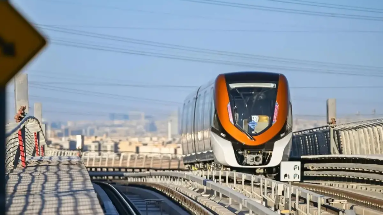كم عدد محطات المسار البرتقالي