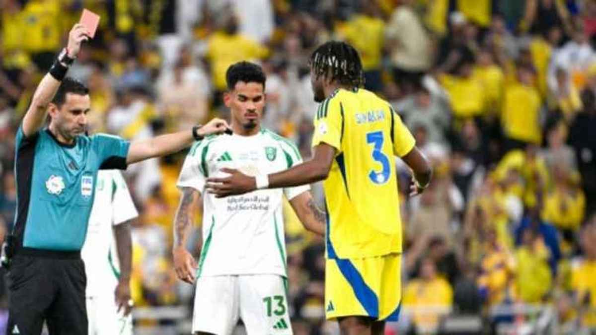 طرد ثلاثي النصر بفرمان جماهيري.. "ردود أفعال غاضبة بعد الخسارة أمام الاتفاق"