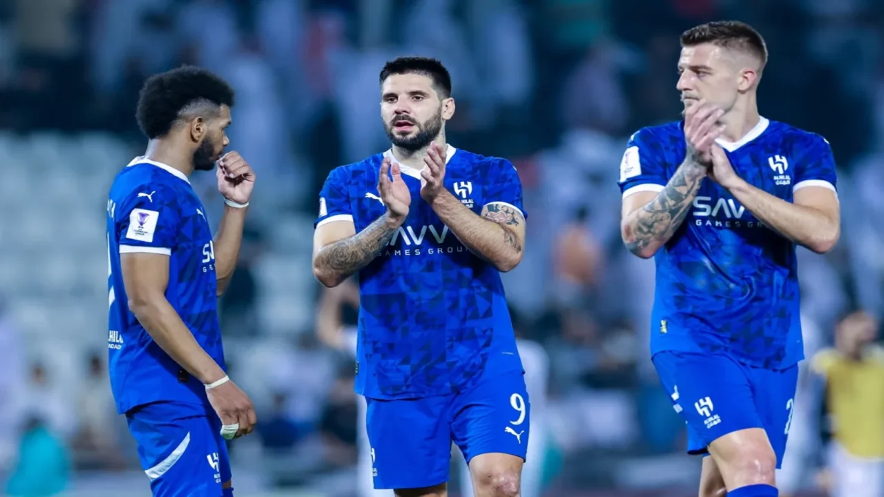 معلق مباراة الهلال وبرسبوليس