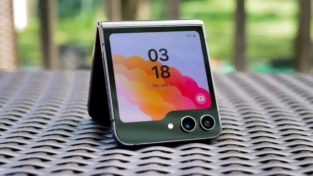 مميزات Samsung Galaxy Z Flip 6