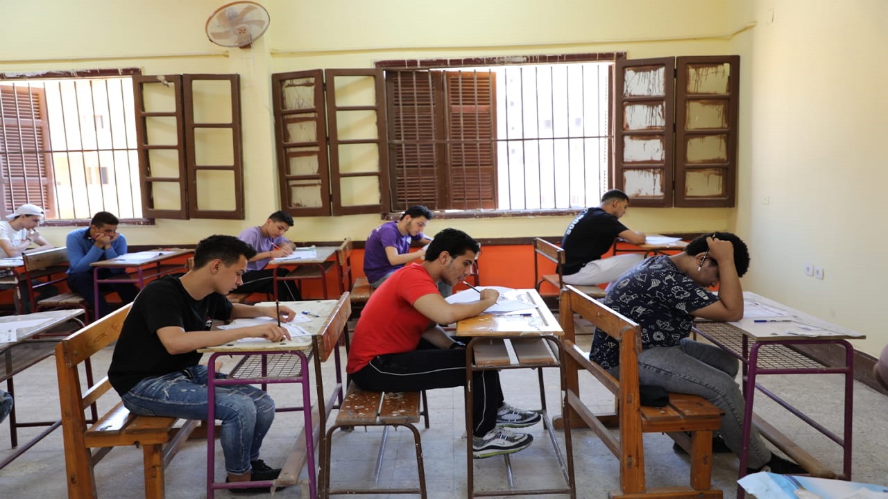 "برقم الجلوس" رابط نتيجة الصف الاول والثاني الثانوي 2025 إلكترونيا