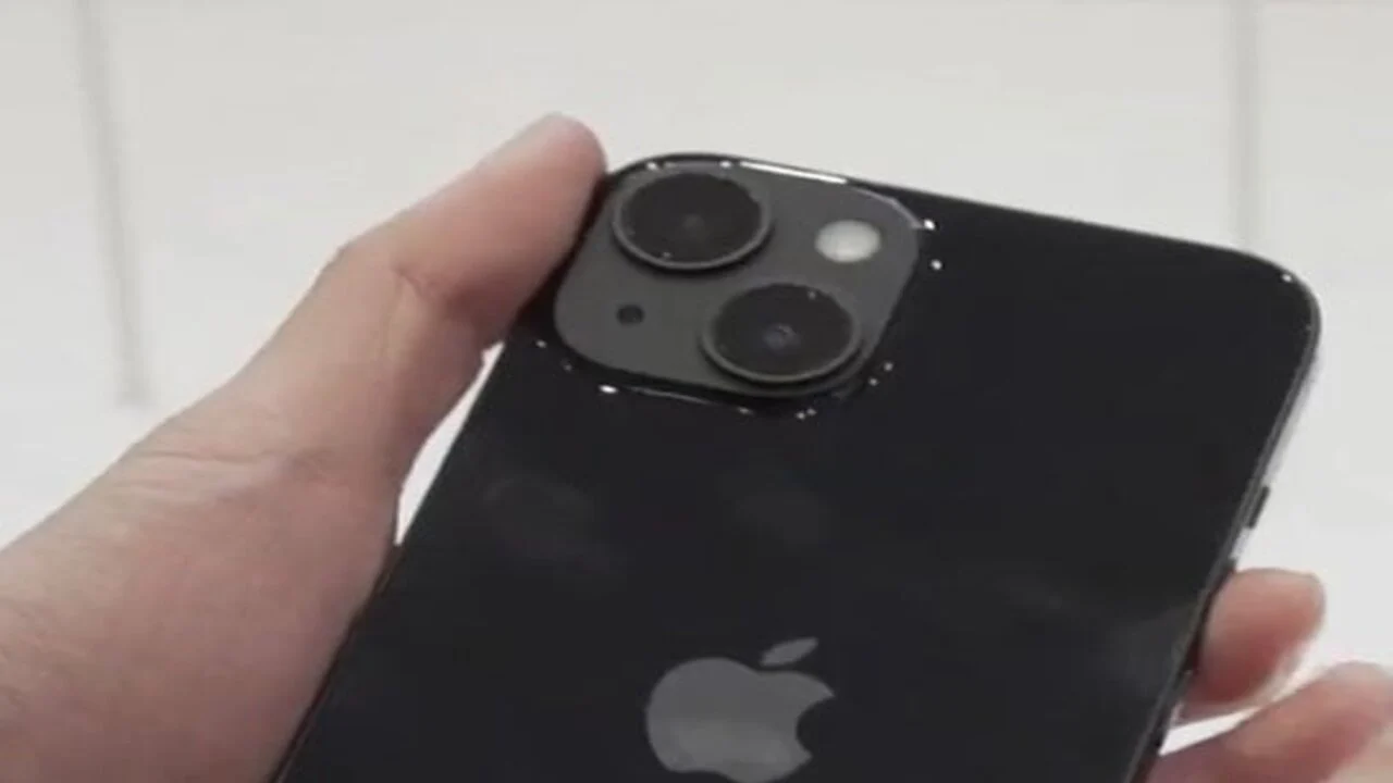 هاتف آبل أيفون 14 بلس