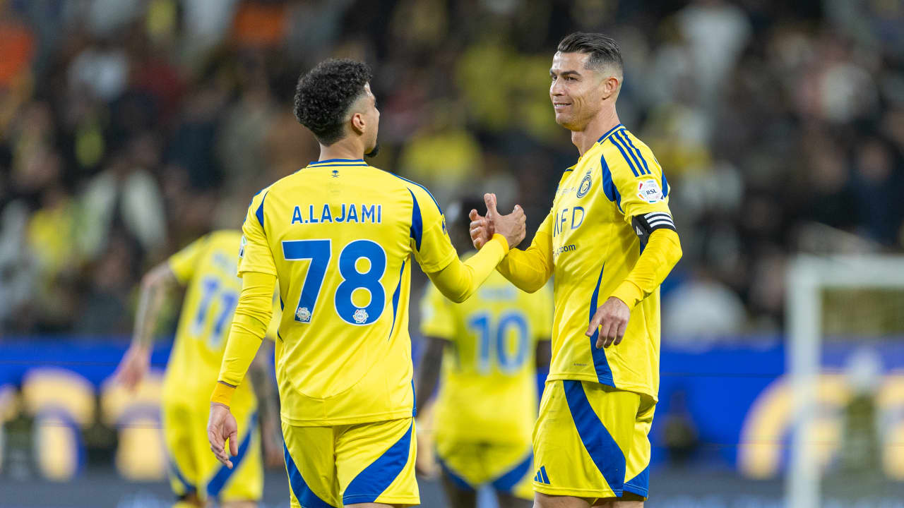 لاعبو النصر السعودي