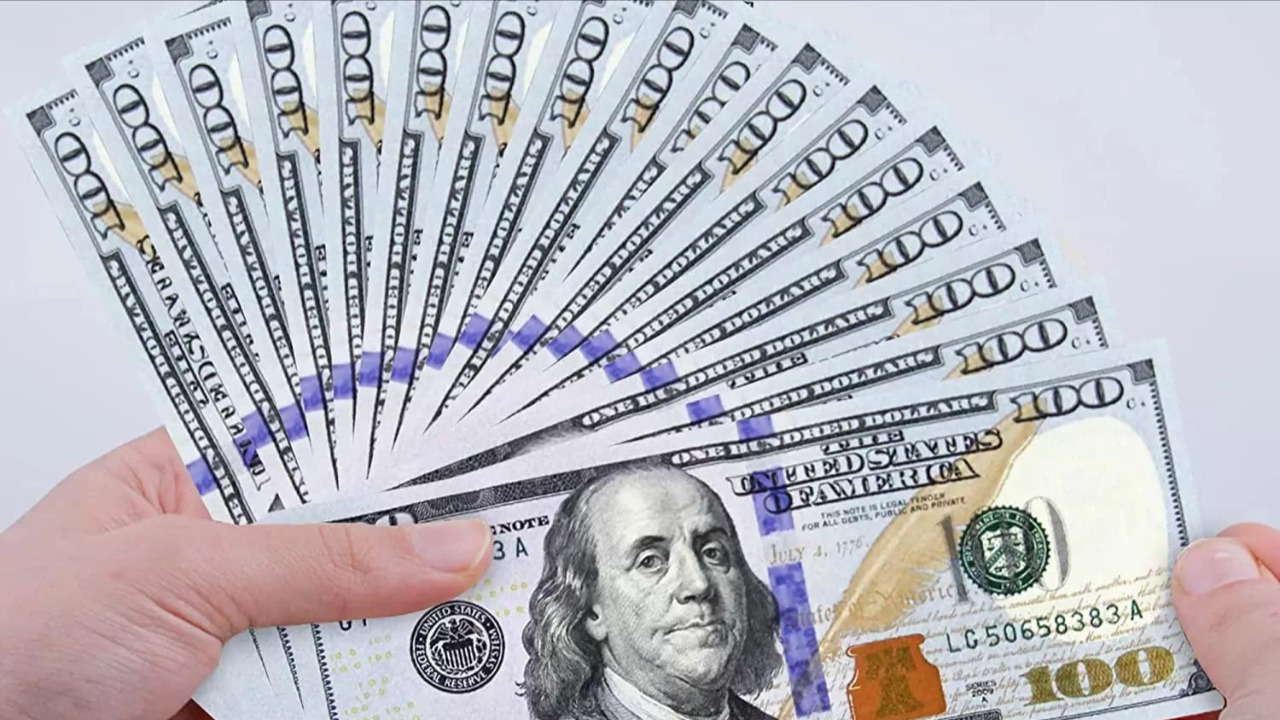 سعر الدولار مقابل الجنيه المصري اليوم السبت 8 مارس 2025