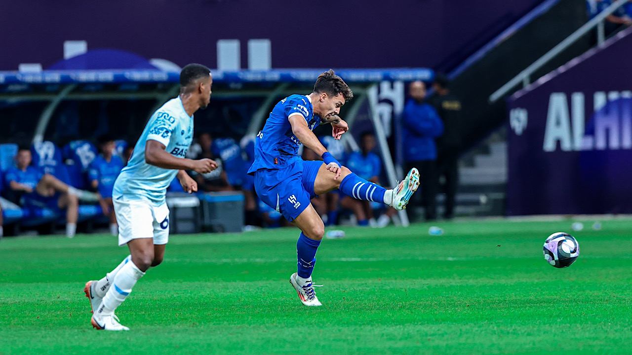 معلق مباراة التعاون والهلال في دوري روشن السعودي 2024-2025 اليوم